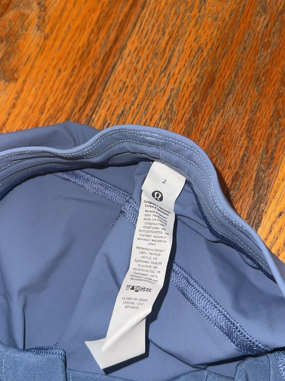 Lululemon light weight joggers - Picture 4 of 4